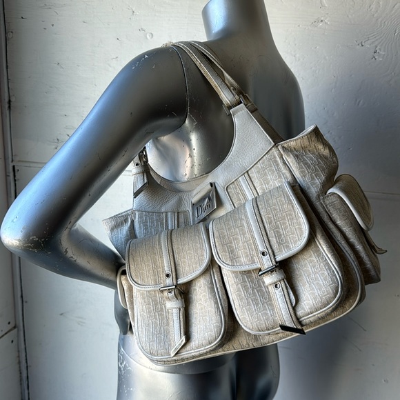 Authentic Dior shoulder bag - Picture 1 of 17